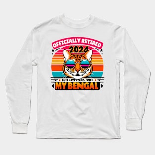 Officially retired but I have plans with my Bengal CAT. BENGALS LOVERS Long Sleeve T-Shirt